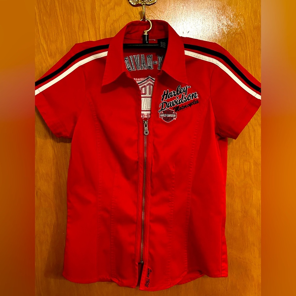 Ladies Harley Davidson mechanic shop shirt
